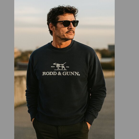 VINTAGE - Medium Rodd & Gunn Navy Crewneck Sweater - Picture 1 of 7